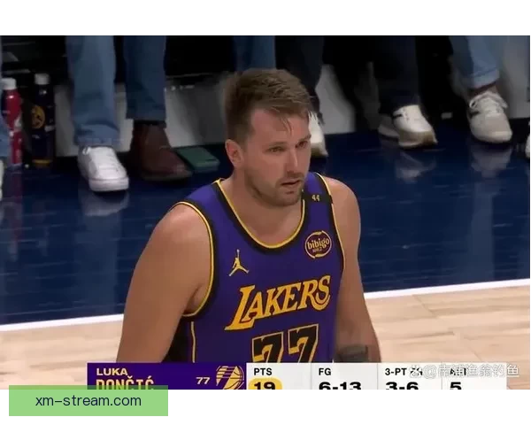 雷迪克称东契奇掌控球队进攻节奏 战术运转以他为核心